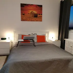 Piata Victoriei Apartamento
