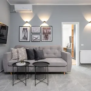 Gorgeous With View In Piata Universitatii Apartament