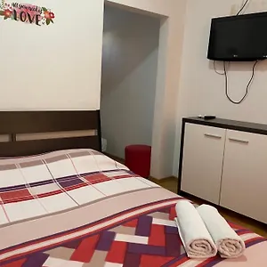 Budget Amzei Apartament