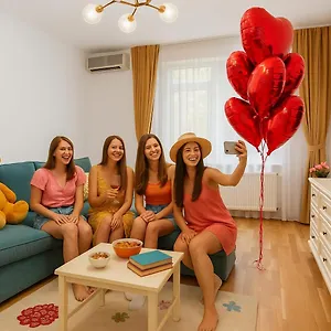 Ines - Modern 2br With Garden Views בוקרשט